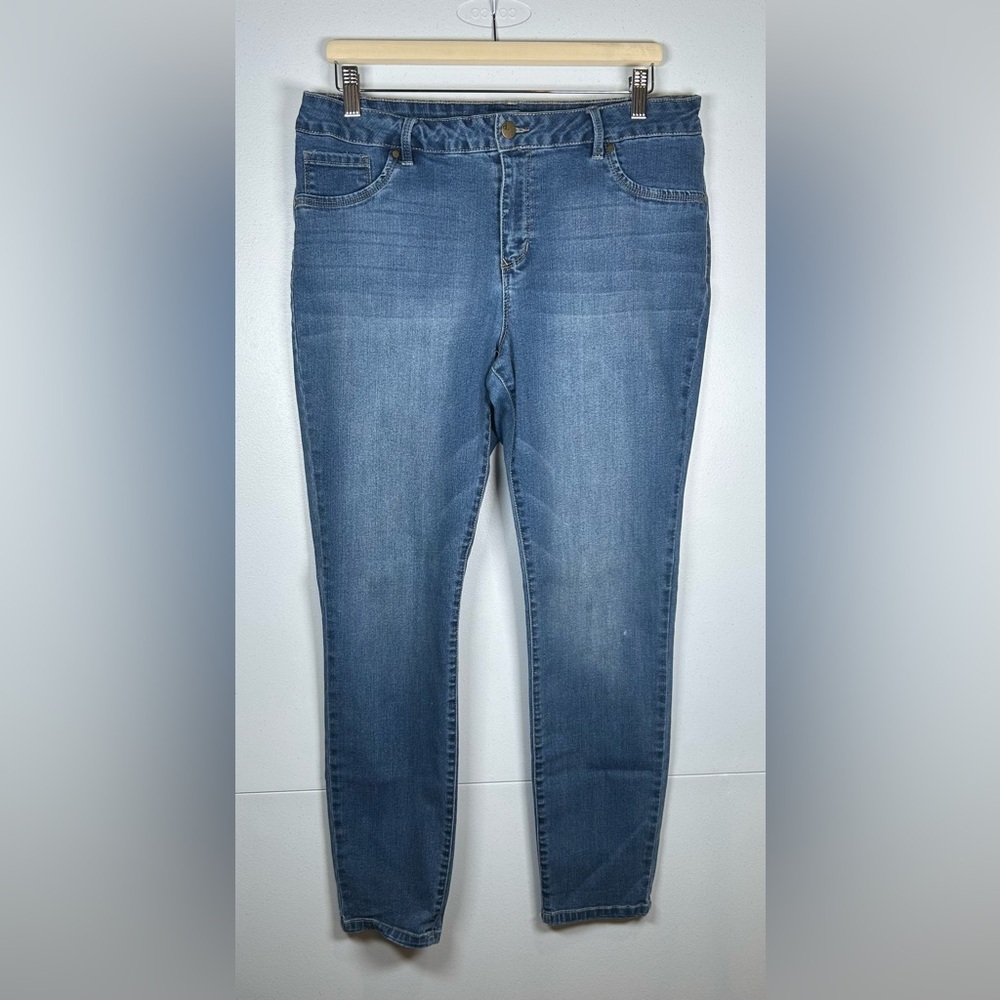 d. jeans Blue Skinny Leg Jeans with Stretch Stitched Pockets Size 14